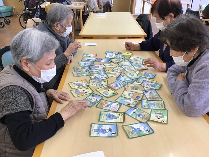 見合って見合って、新春かるた大会！☆デイ